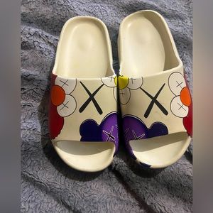 Brand New Elmo Yeezy Slides!